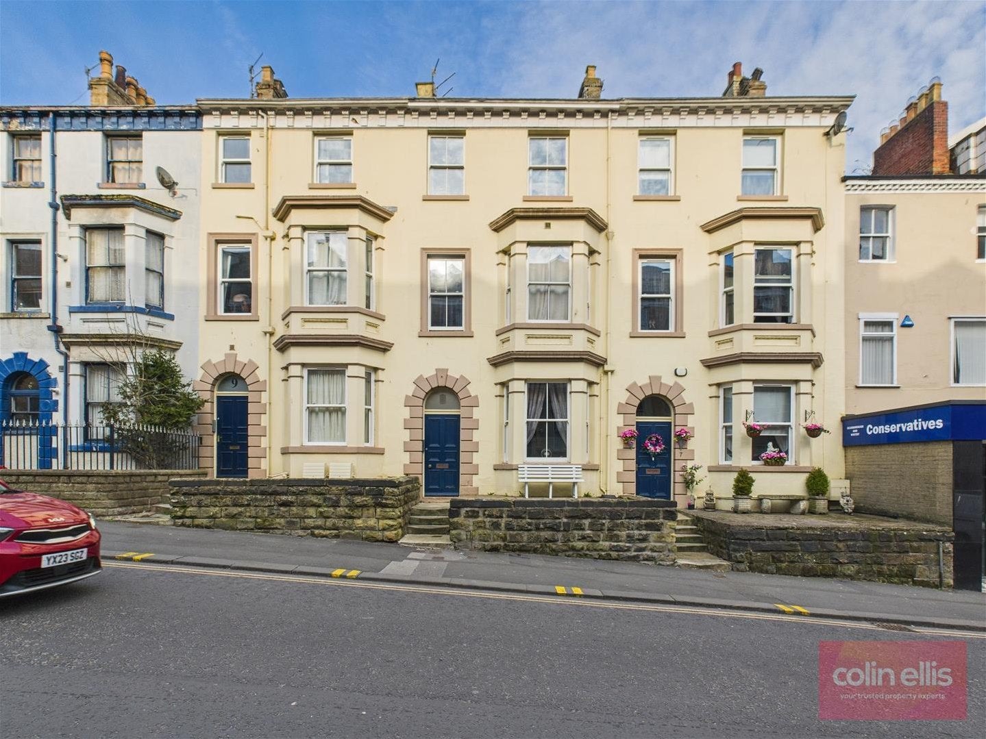 Flat Albemarle Crescent in Scarborough