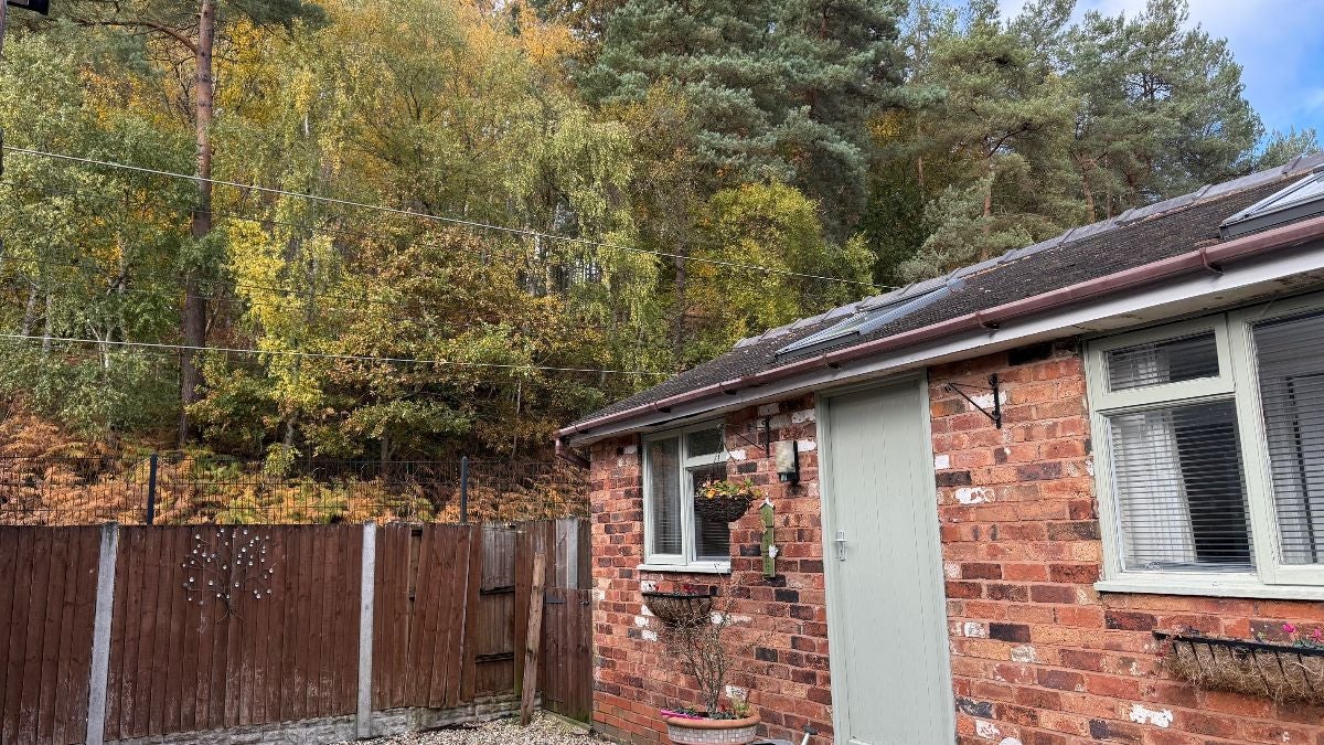 Flat Marquis Drive in Cannock Chase