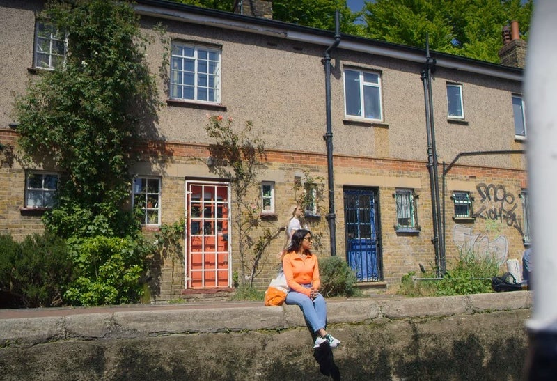 Room Regent's Canal towpath in Greater London