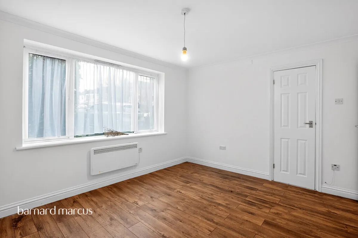 Flat Gainsborough Road in Greater London
