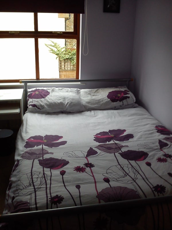 Room Wetherell Road in Greater London