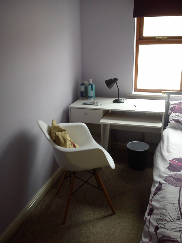 Room Wetherell Road in Greater London