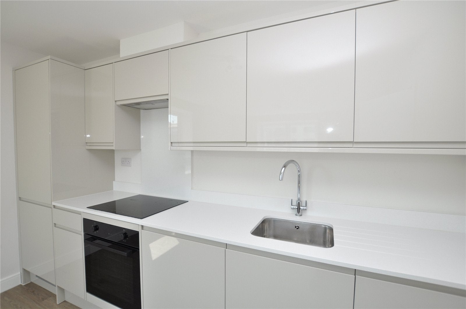 Flat Victoria Road in Rushmoor