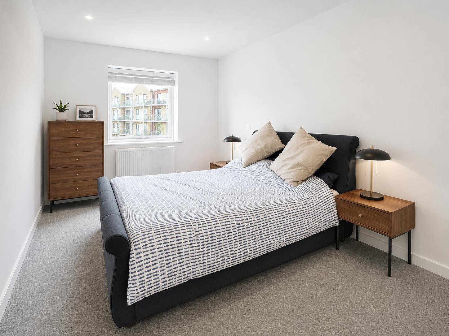 Flat Mumby Road in Gosport