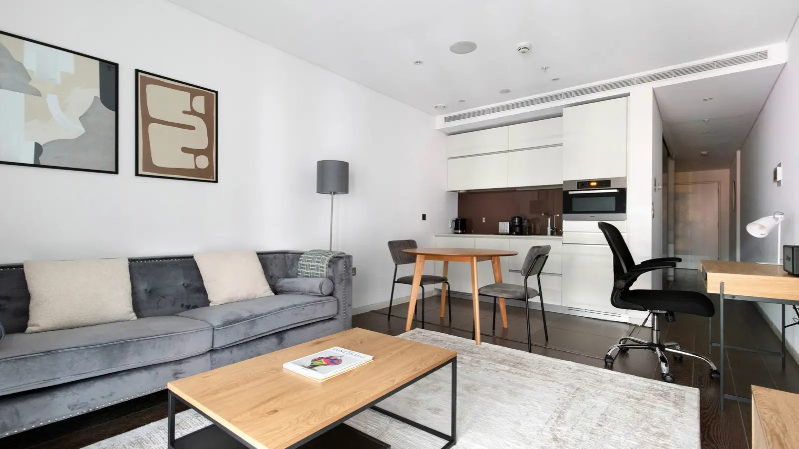 Flat Aldwych in City of Westminster