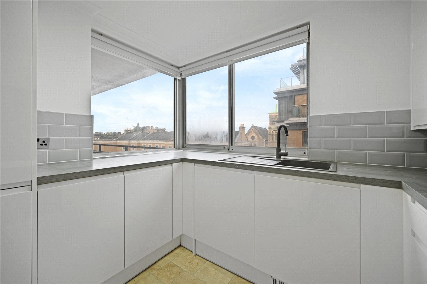 Flat Campden Street in Greater London