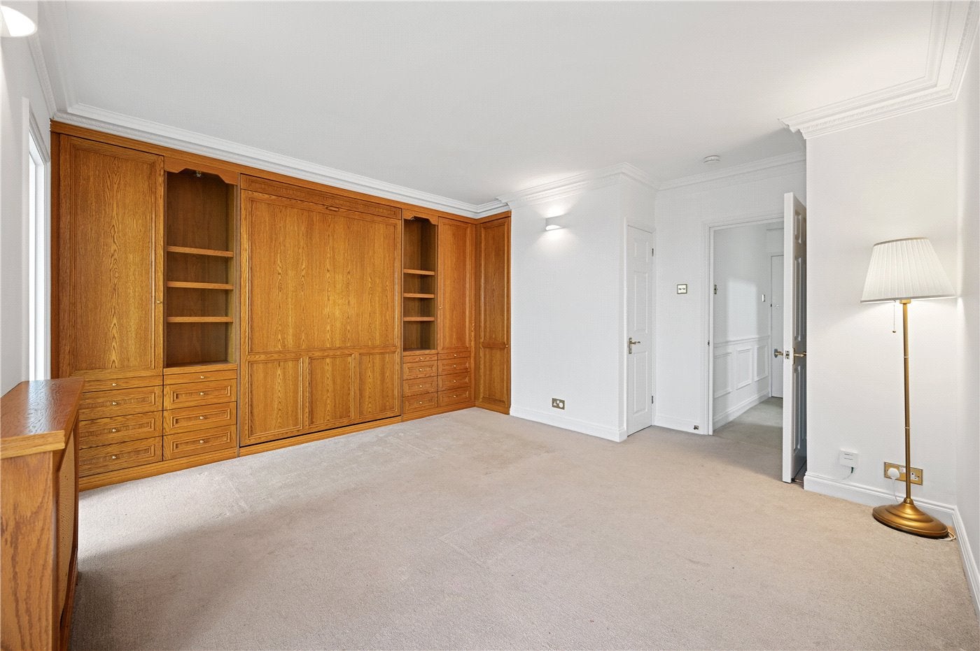 Flat Campden Street in Greater London