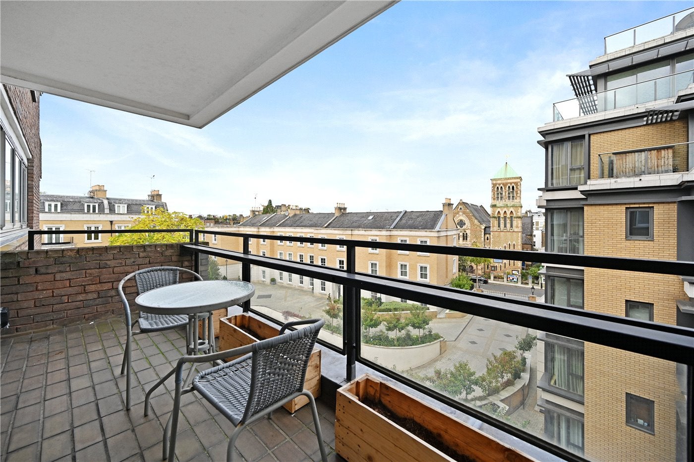 Flat Campden Street in Greater London