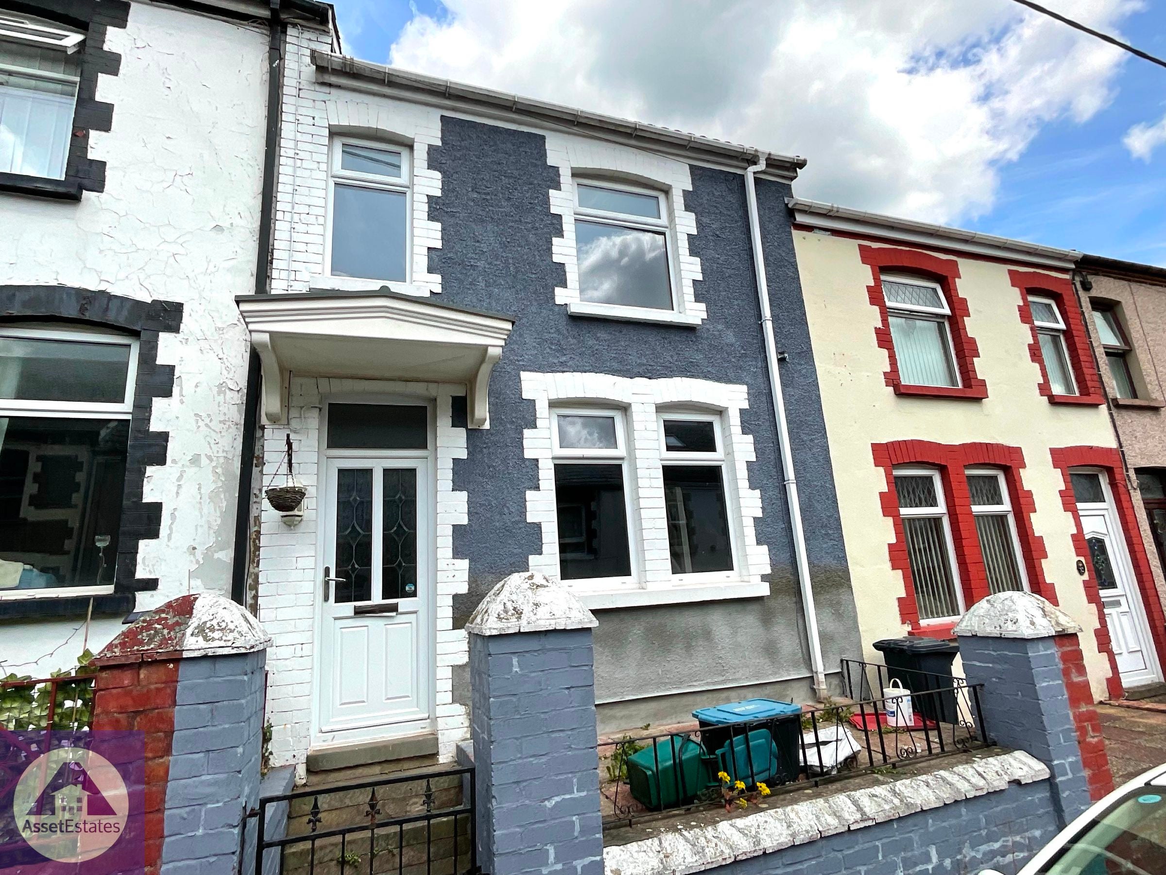 House Neuadd Street in Abertillery