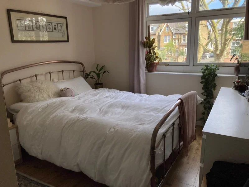 Flat Florence Road in Greater London