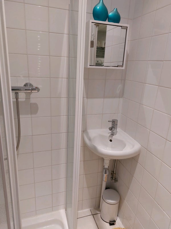 Room Coniston Road in Greater London
