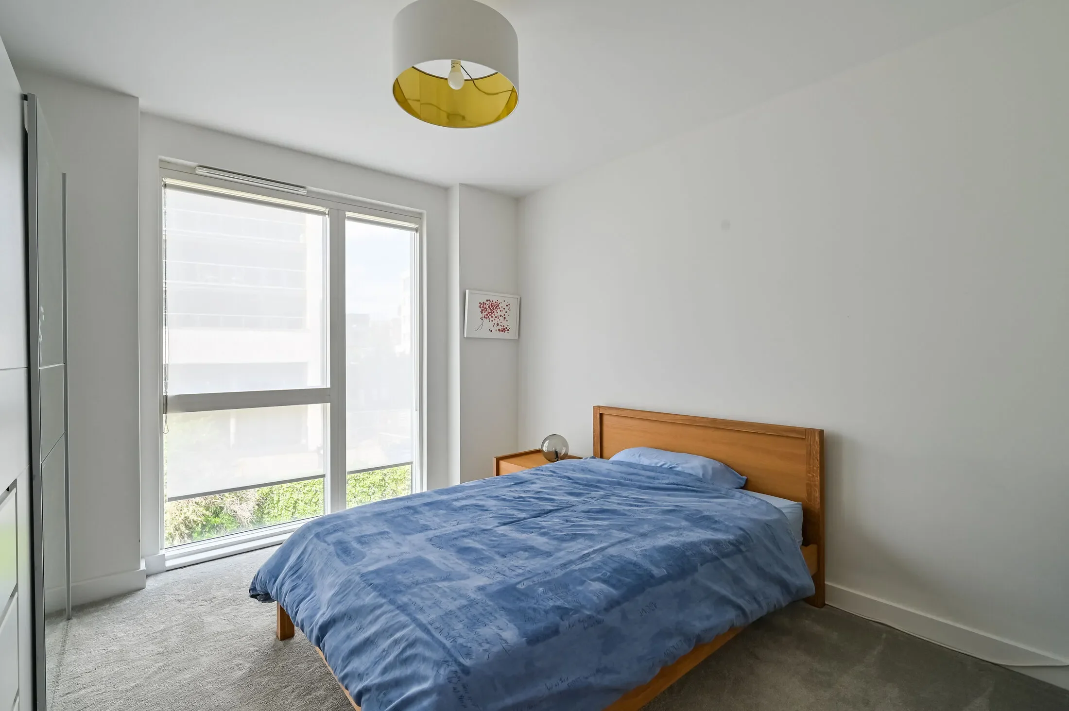 Flat Upper North Street in Greater London