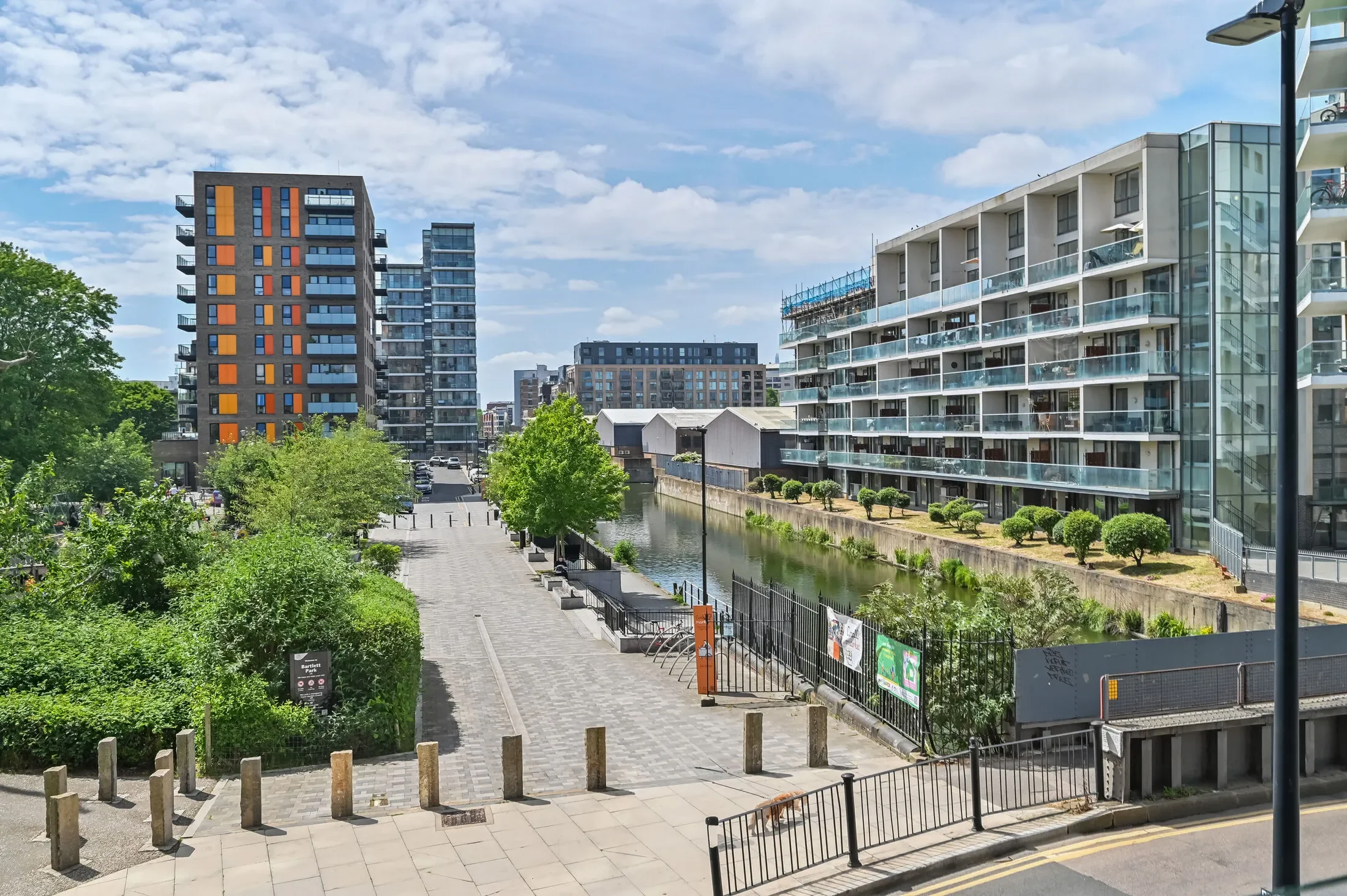 Flat Upper North Street in Greater London