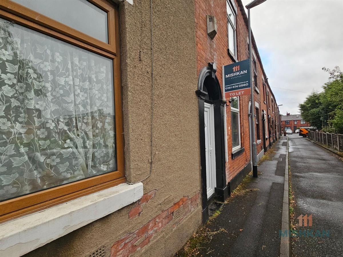 House Elm Street in Failsworth