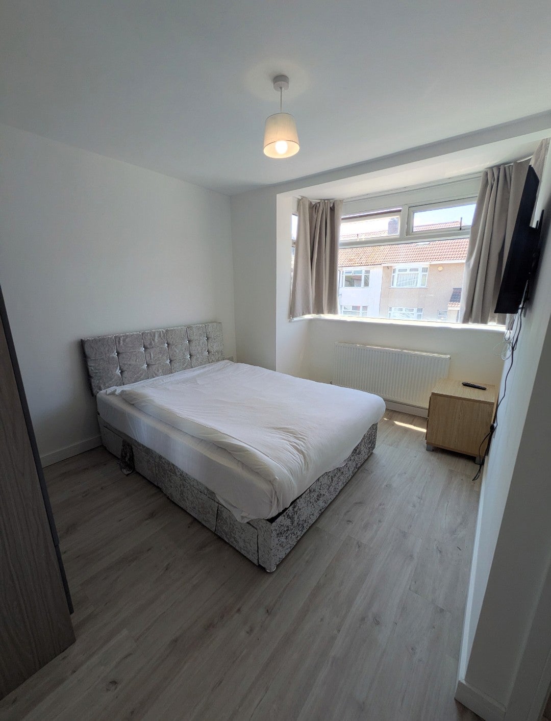 Room Charles Road in Bristol