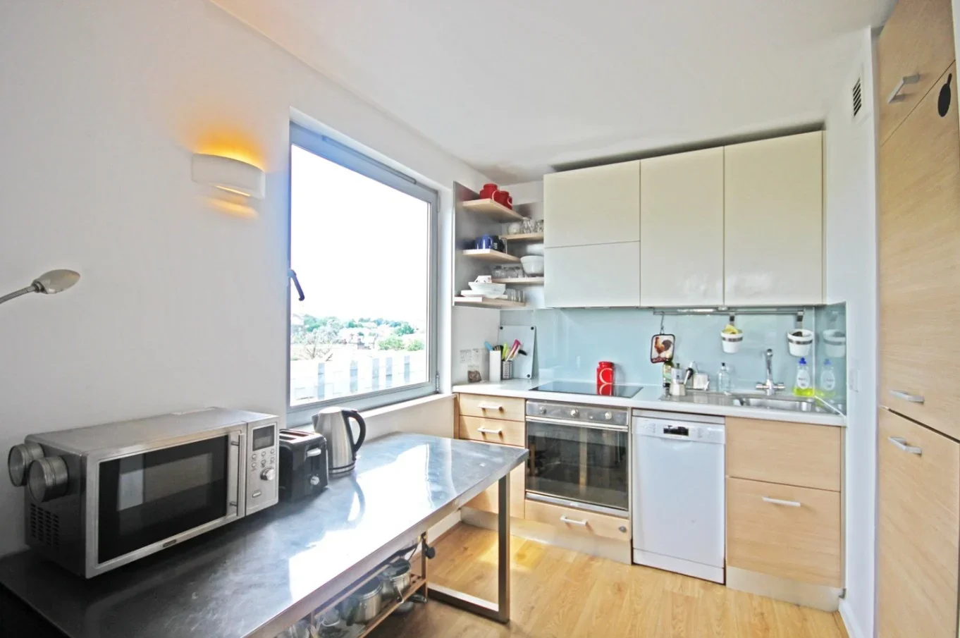 Flat Deals Gateway in Greater London