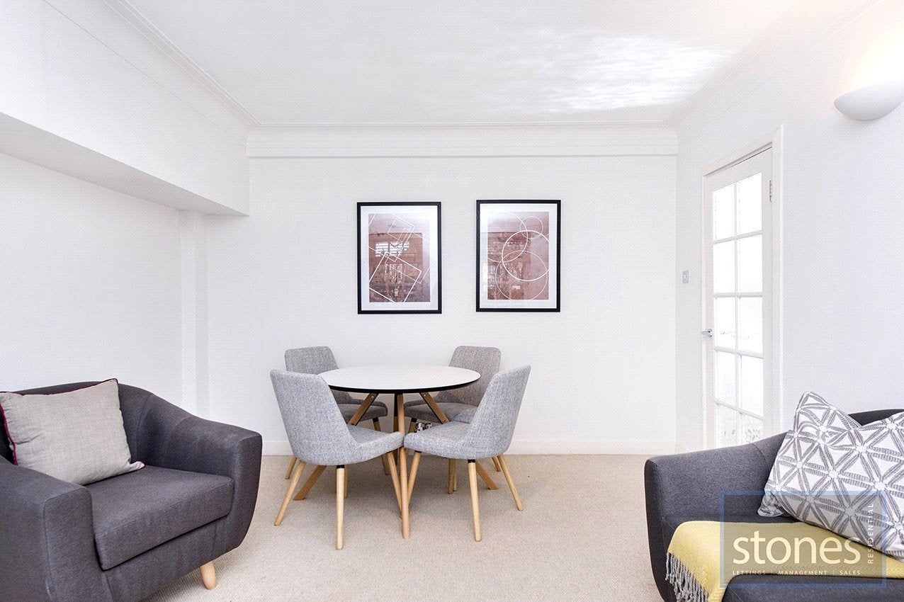 Flat Haverstock Hill in Greater London