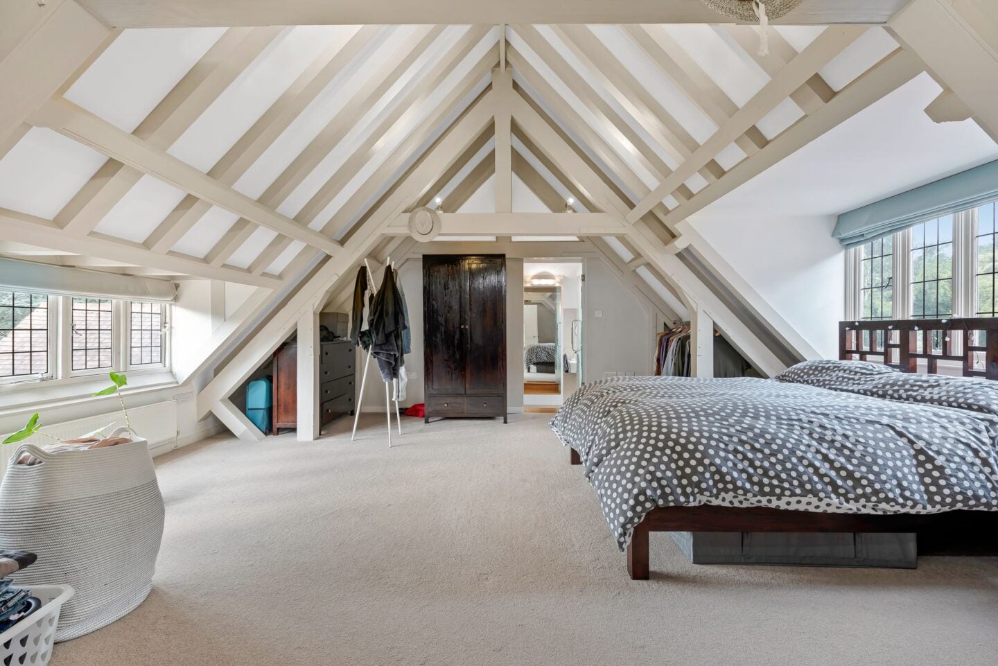 Flat London Road in Surrey Heath