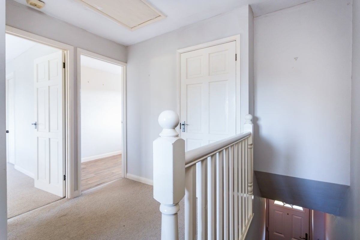 Flat Prince Andrew Close in Maidenhead