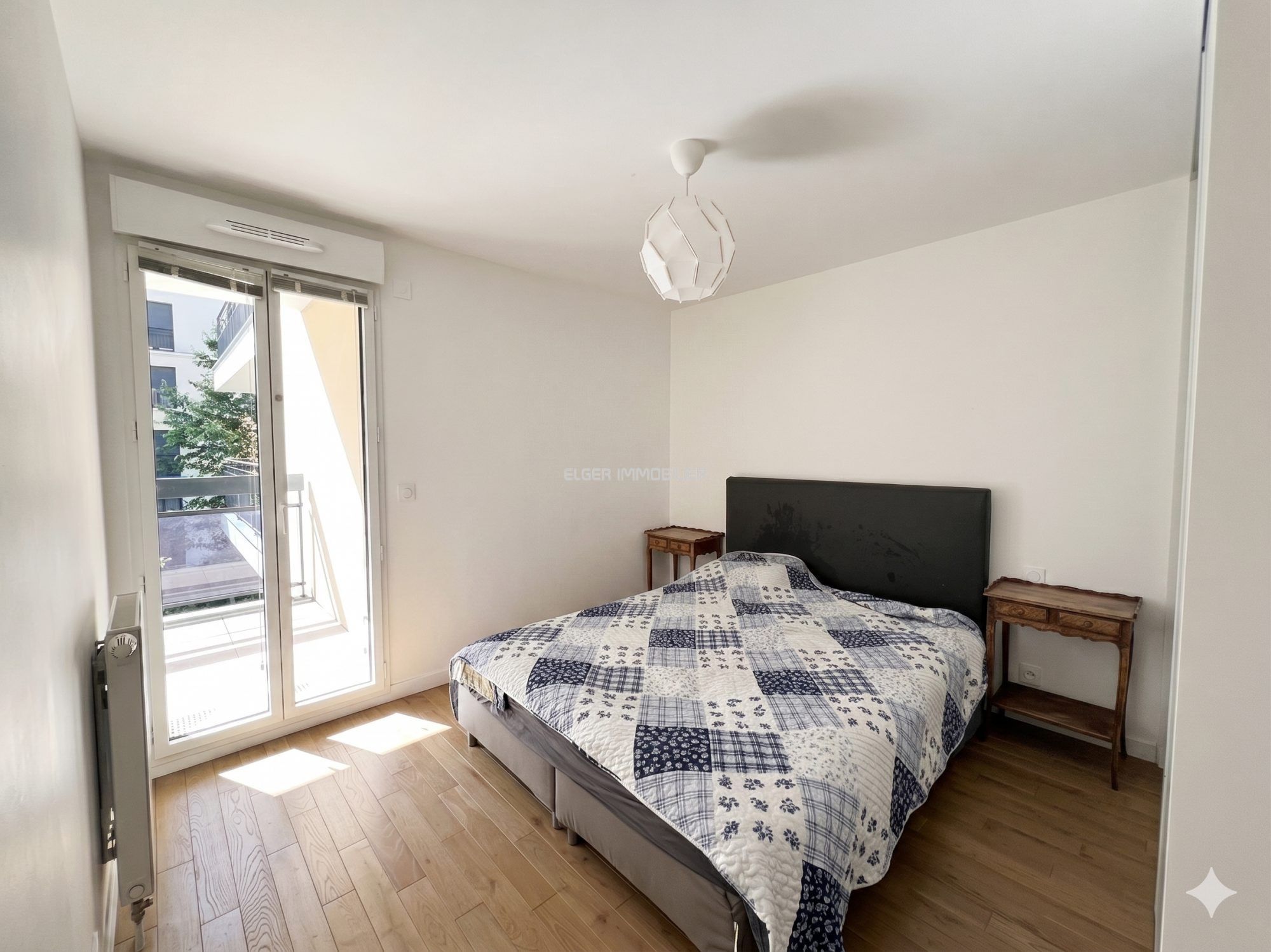 Appartement Rue des Cévennes à Paris