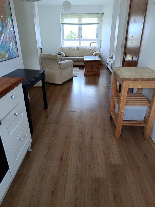 Room Thornwood Place in Glasgow