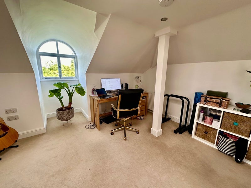 Room Lewisham Hill in Greater London