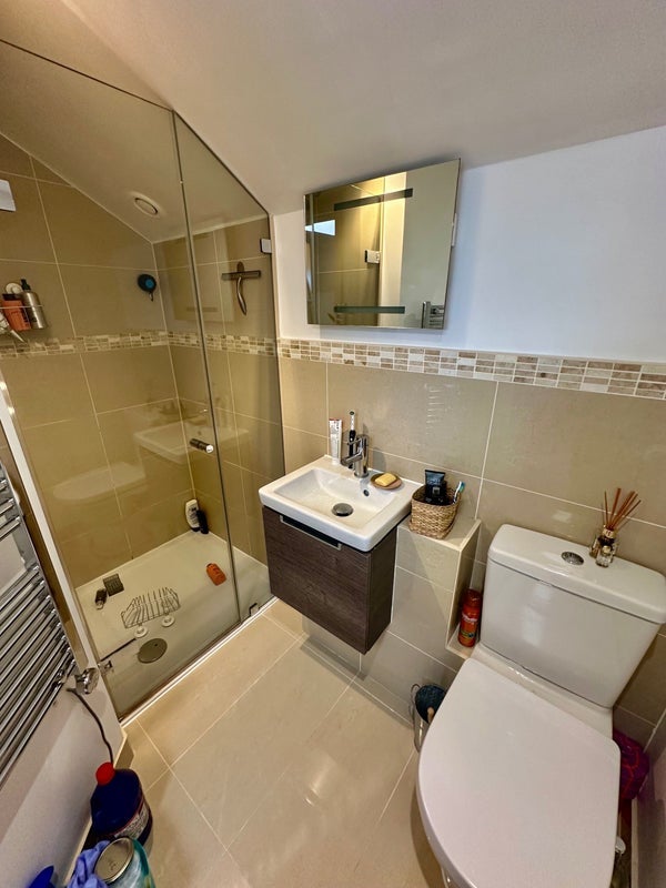 Room Lewisham Hill in Greater London