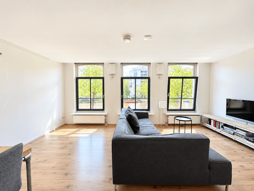 Appartement Mauritskade in Amsterdam