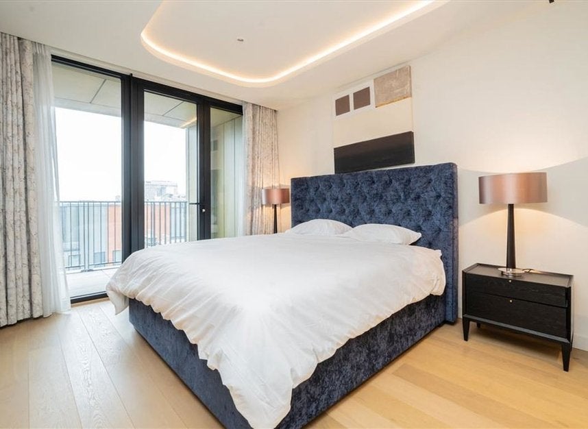 Flat Fareham Street in City of Westminster