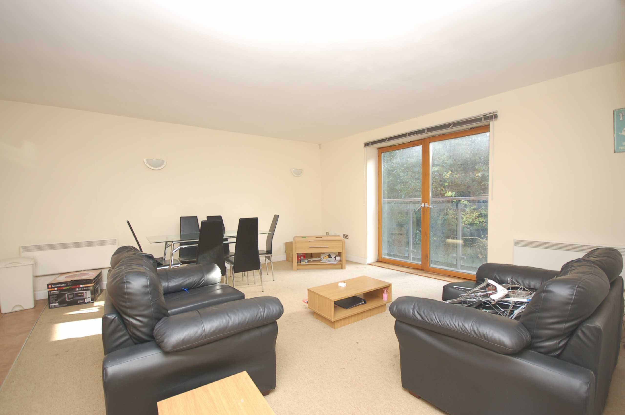 Flat Three Oak Lane in Greater London