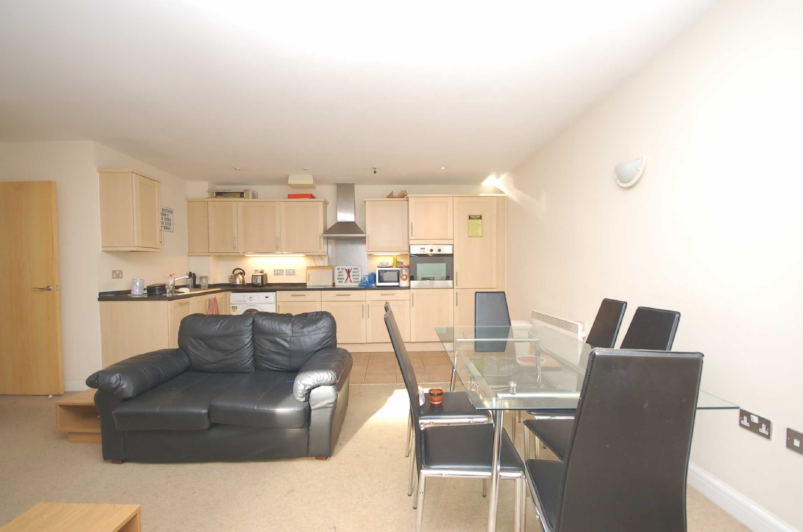 Flat Three Oak Lane in Greater London