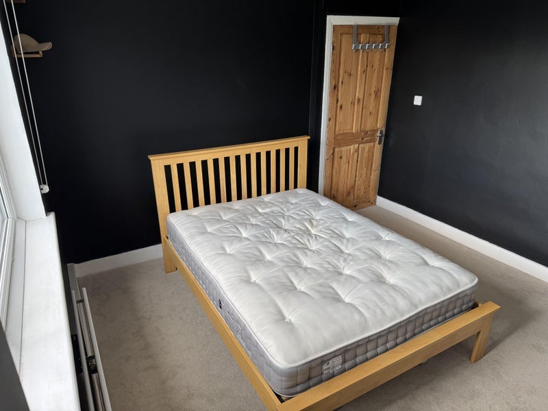 Room Annsworthy Avenue in Greater London