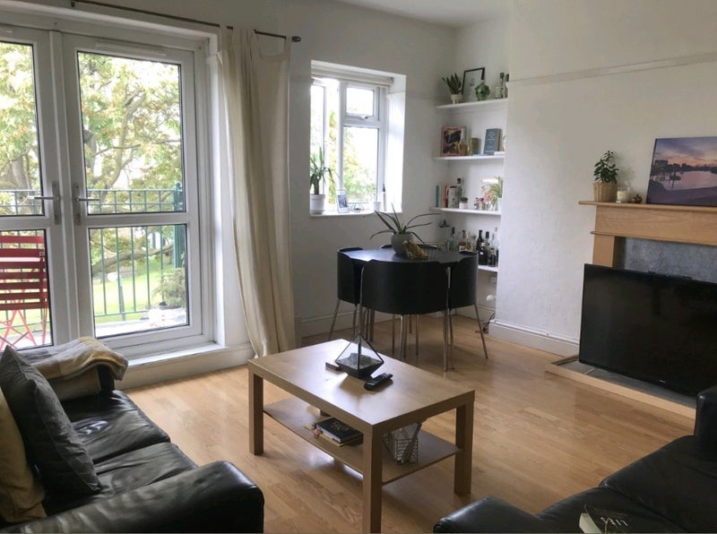 Room Lambeth Road in Greater London