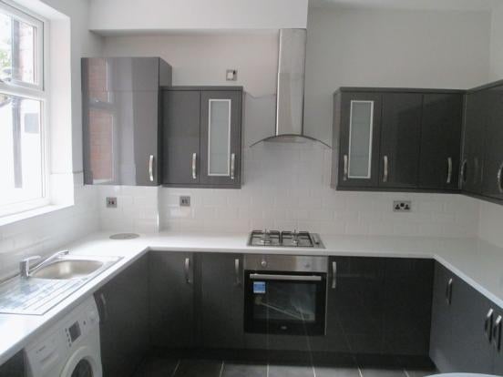Flat Heathfield Road in Liverpool