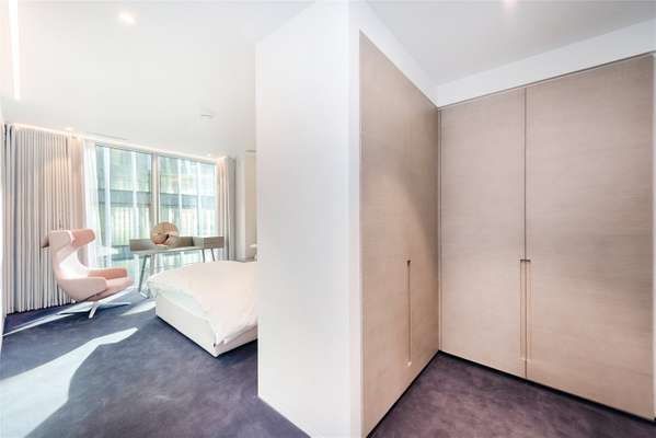 Flat Ebury Street in City of Westminster