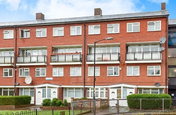 House Copley Close in Greater London