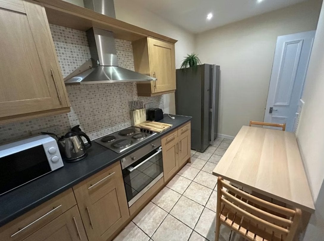 Flat Warrender Park Road in City of Edinburgh