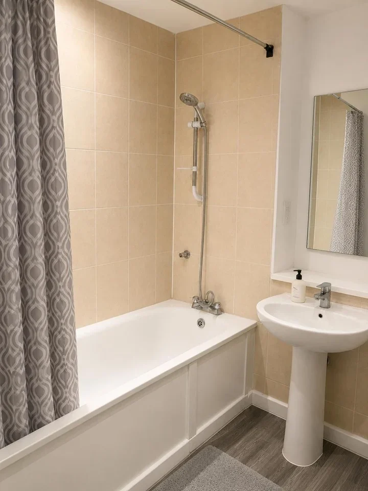 Flat Lea Road in Greater London