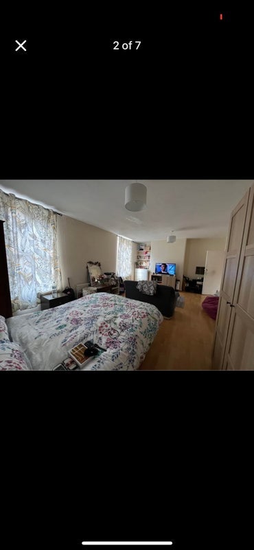 Room Boundary Street in Greater London