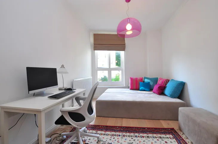 Flat Warrington Gardens in City of Westminster