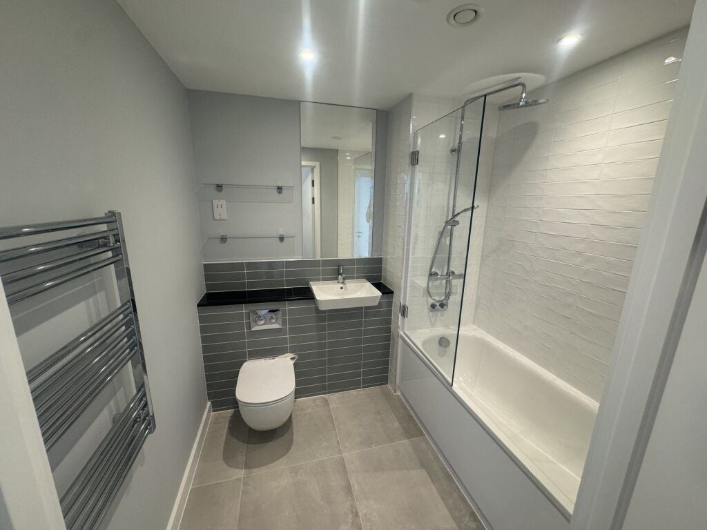 Flat Kimpton Road in Luton