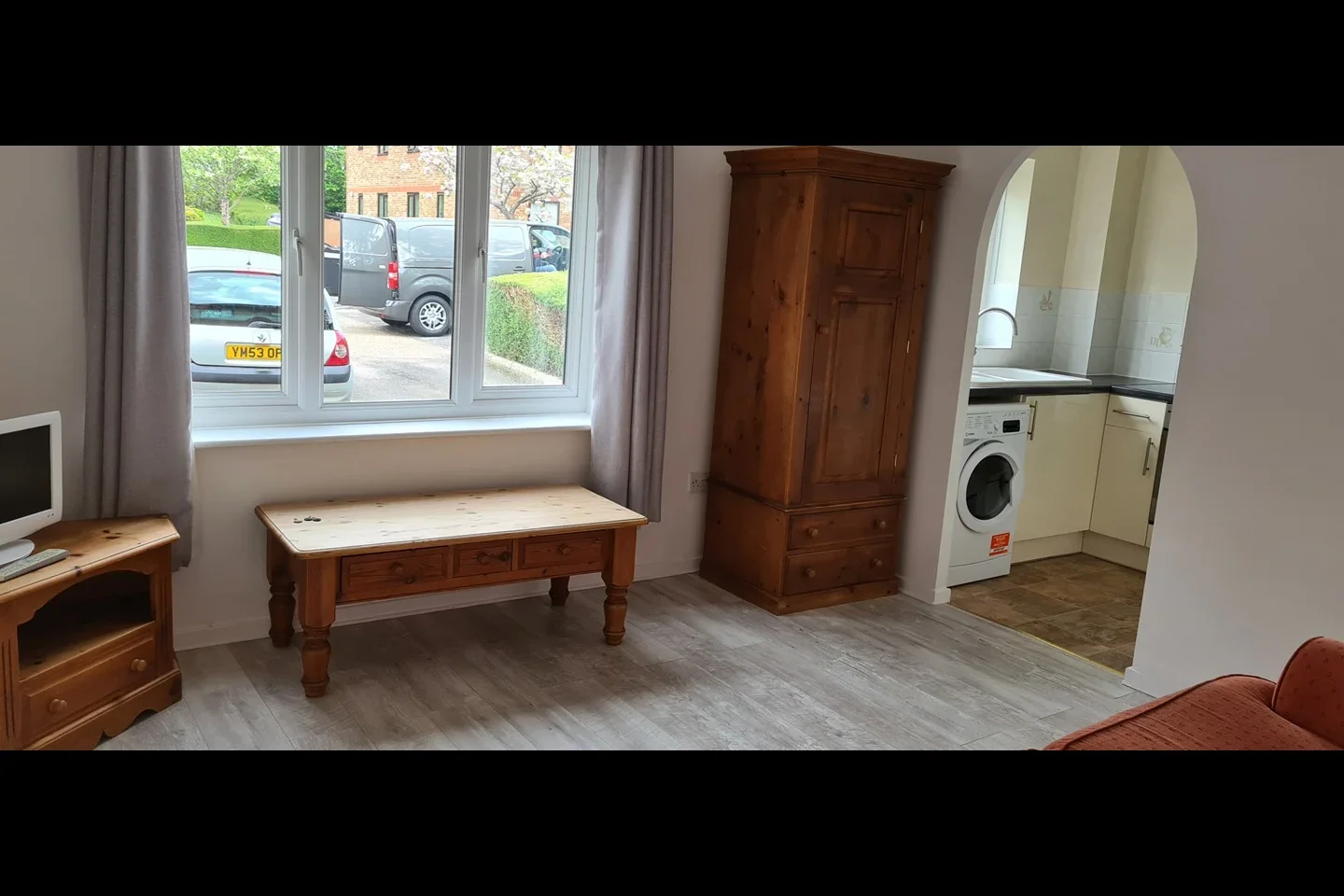 Flat Kern Close in Southampton