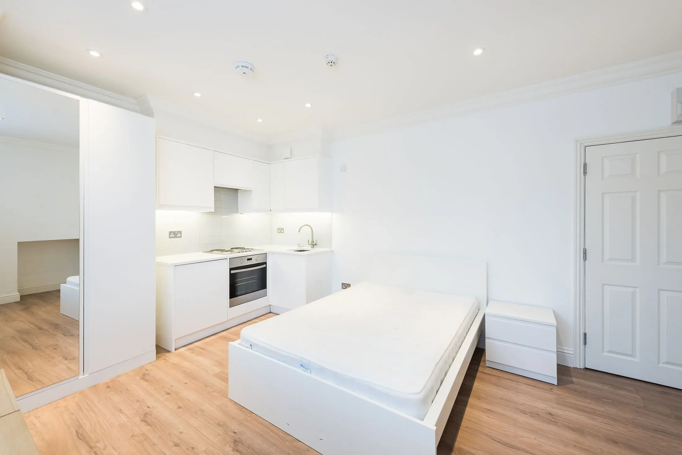 Flat Udall Street in City of Westminster
