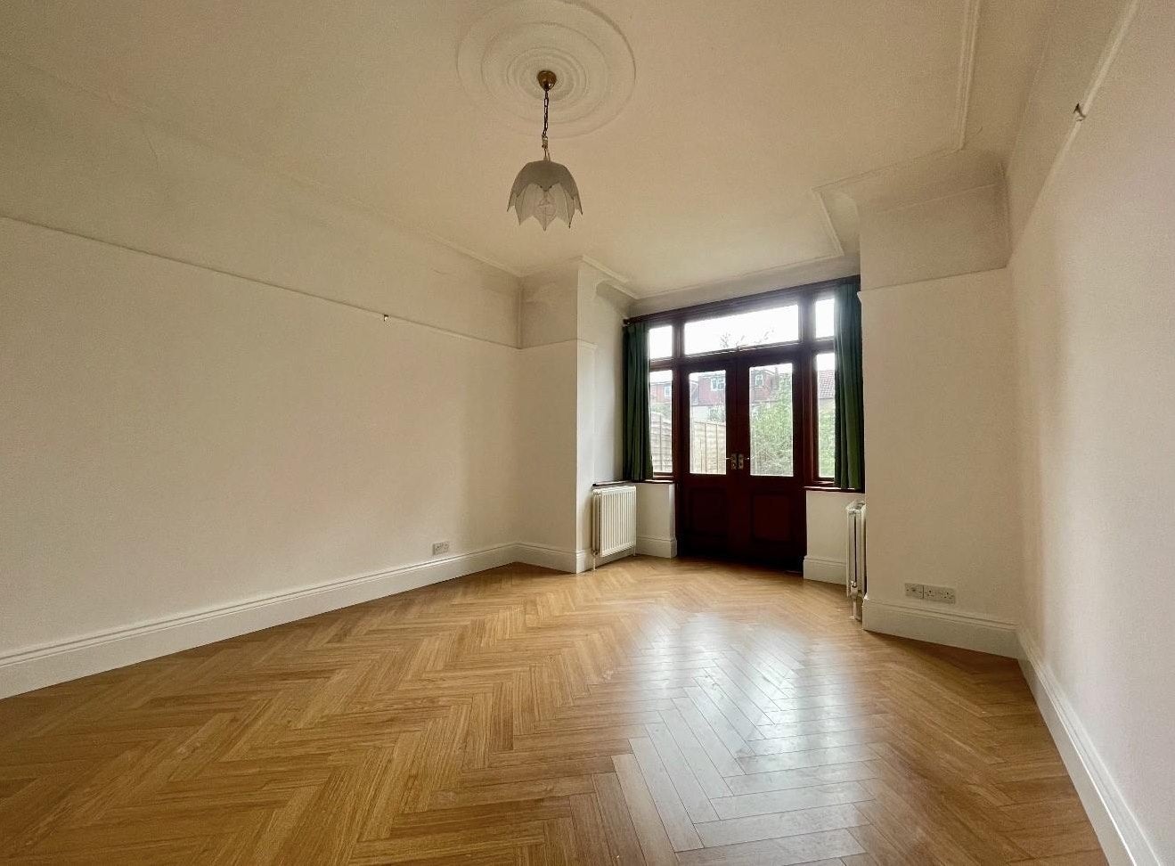 Room Longbridge Road in Greater London