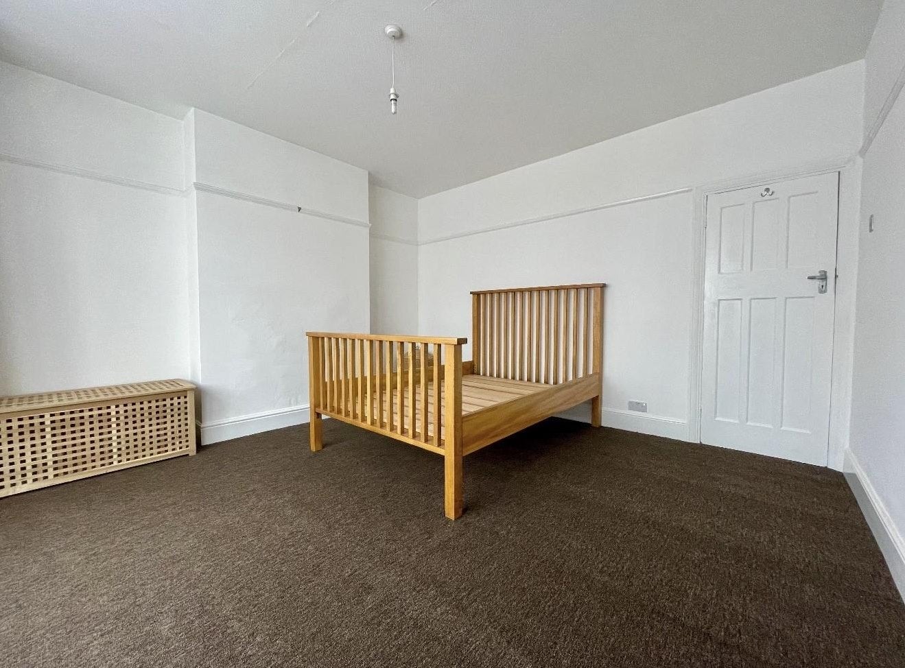 Room Longbridge Road in Greater London
