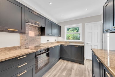 Flat East Kent Avenue in Gravesham