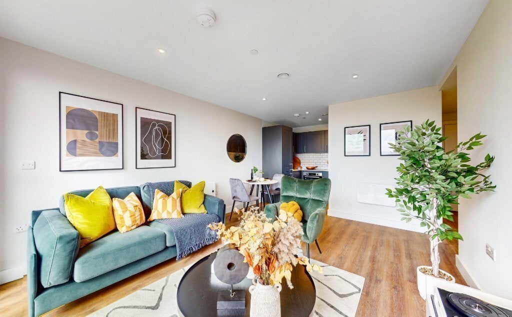 Flat Queen Street in Maidenhead