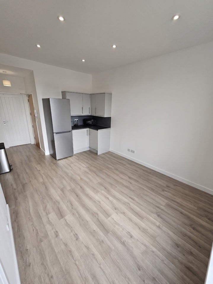 Flat Lynchford Road in Rushmoor