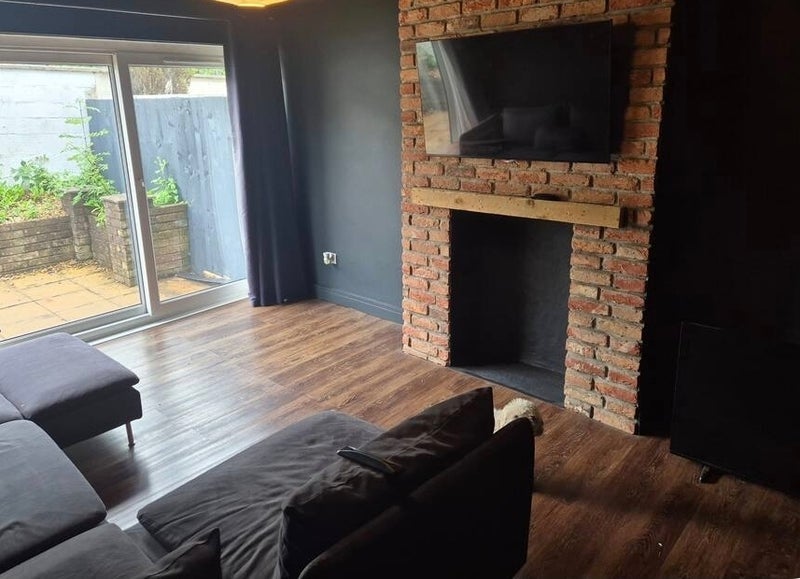 Room Mount View in Merthyr Tydfil