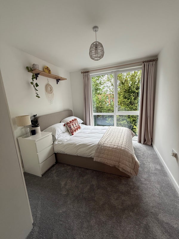 Room Cunard Square in Chelmsford